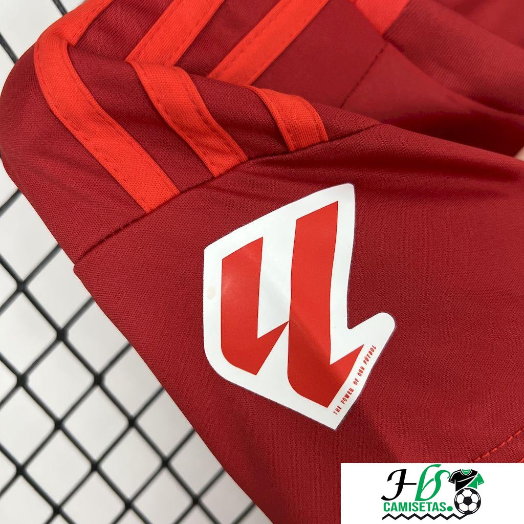 e749d37a156f50b7.jpg