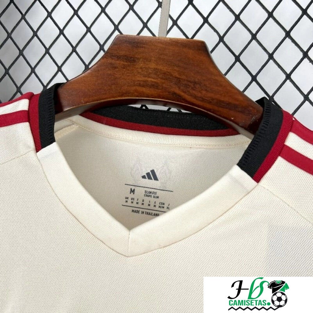 73ec8d69370eaff6417cadf2.webp.jpg